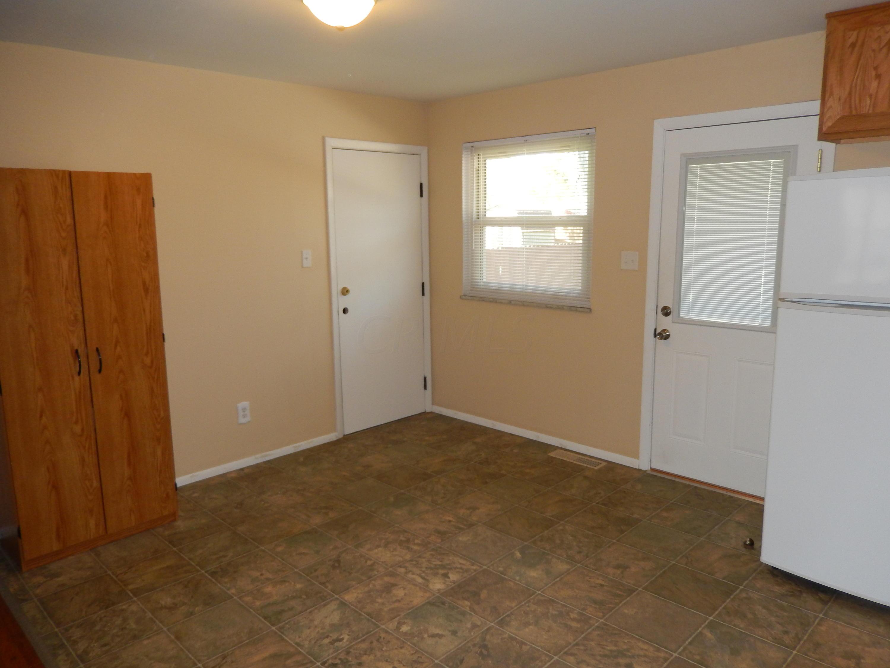 1470 Norma Road Columbus, OH 43229 - Photo 6 of 32 Gallery Image 6