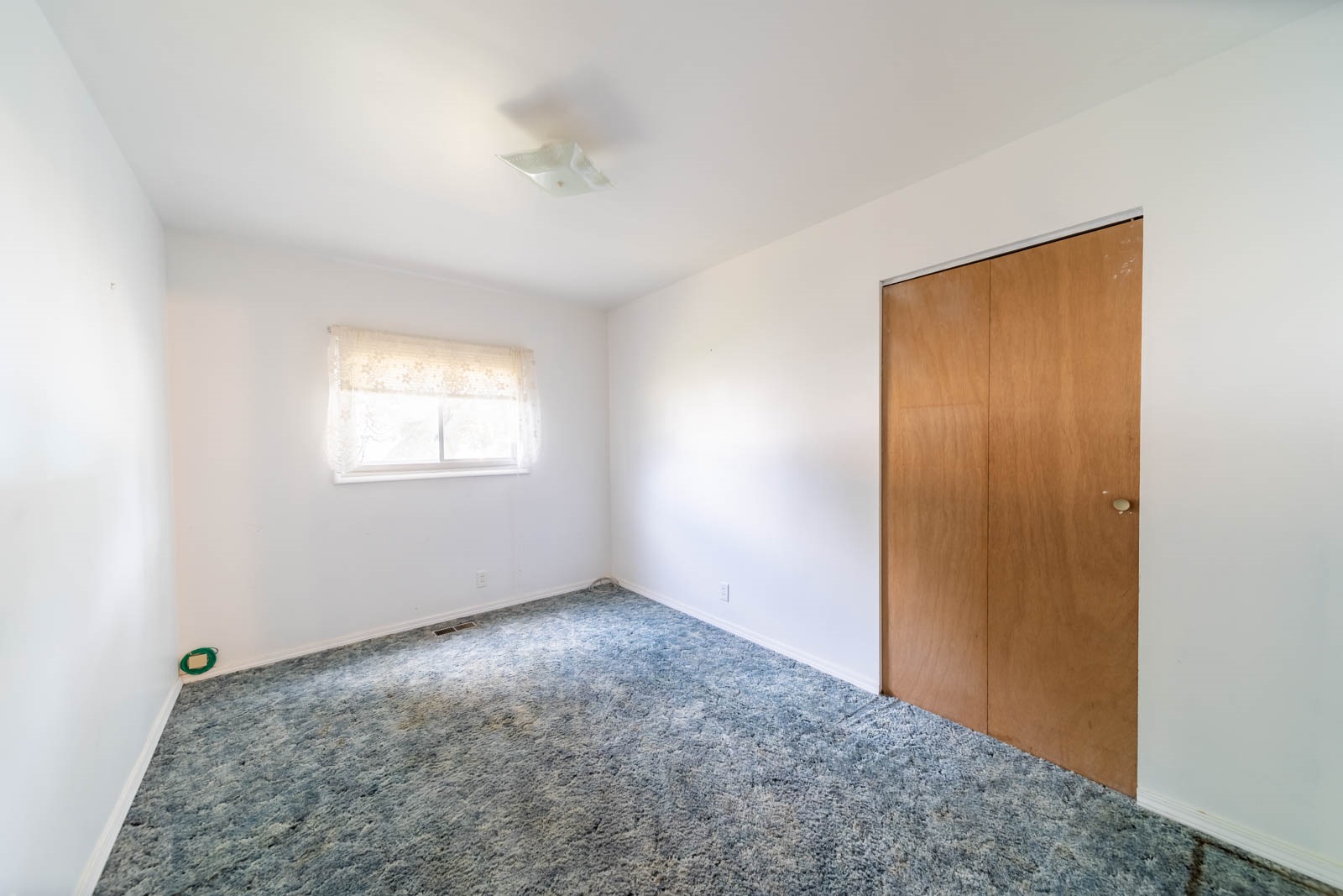 1816 Southeast MacGregor Road South Bend, IN 46614 - Photo 14 of 22 Gallery Image 14