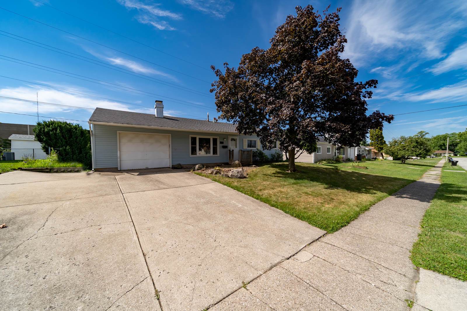 1816 Southeast MacGregor Road South Bend, IN 46614 - Photo 4 of 22 Gallery Image 4