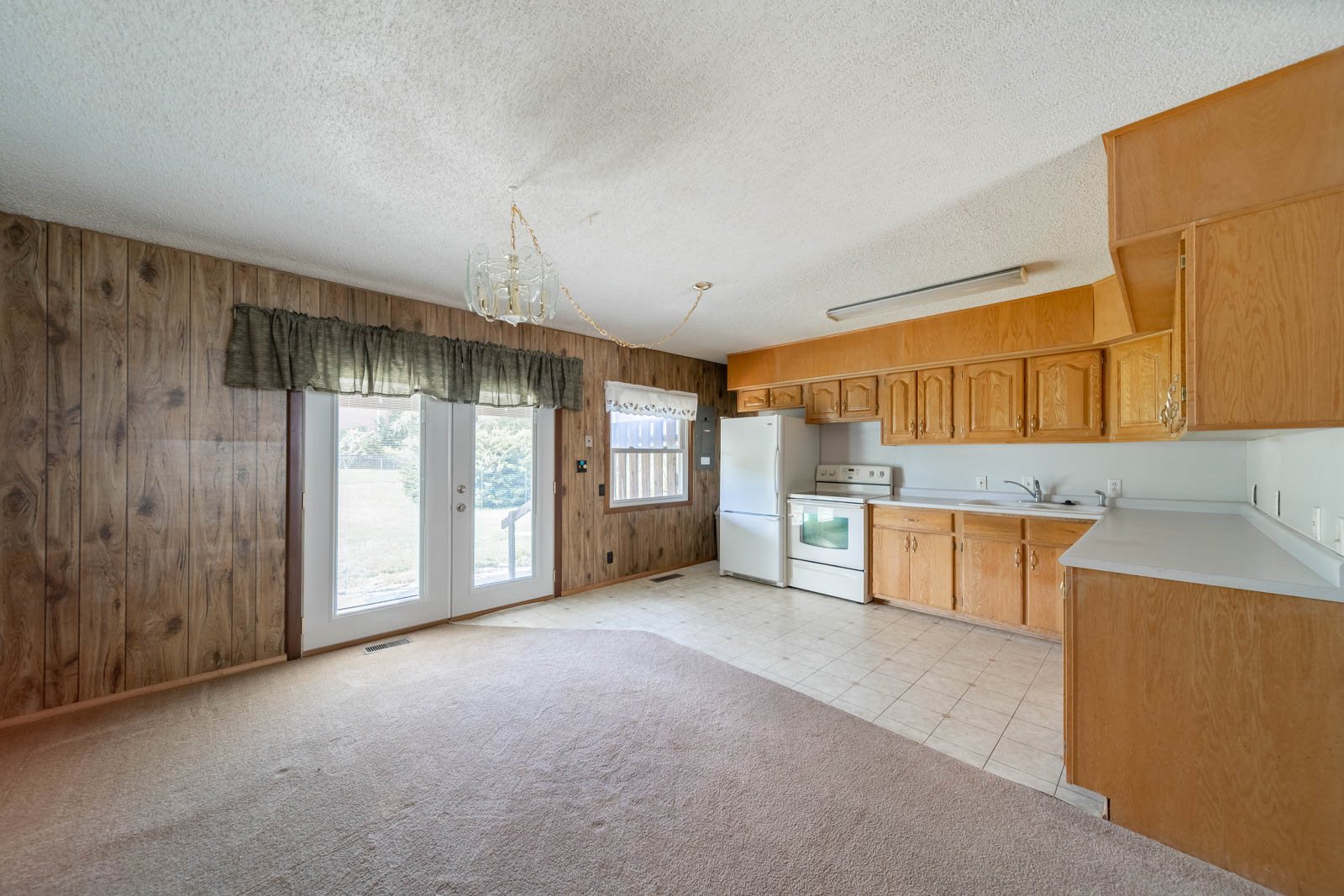 1816 Southeast MacGregor Road South Bend, IN 46614 - Photo 5 of 22 Gallery Image 5