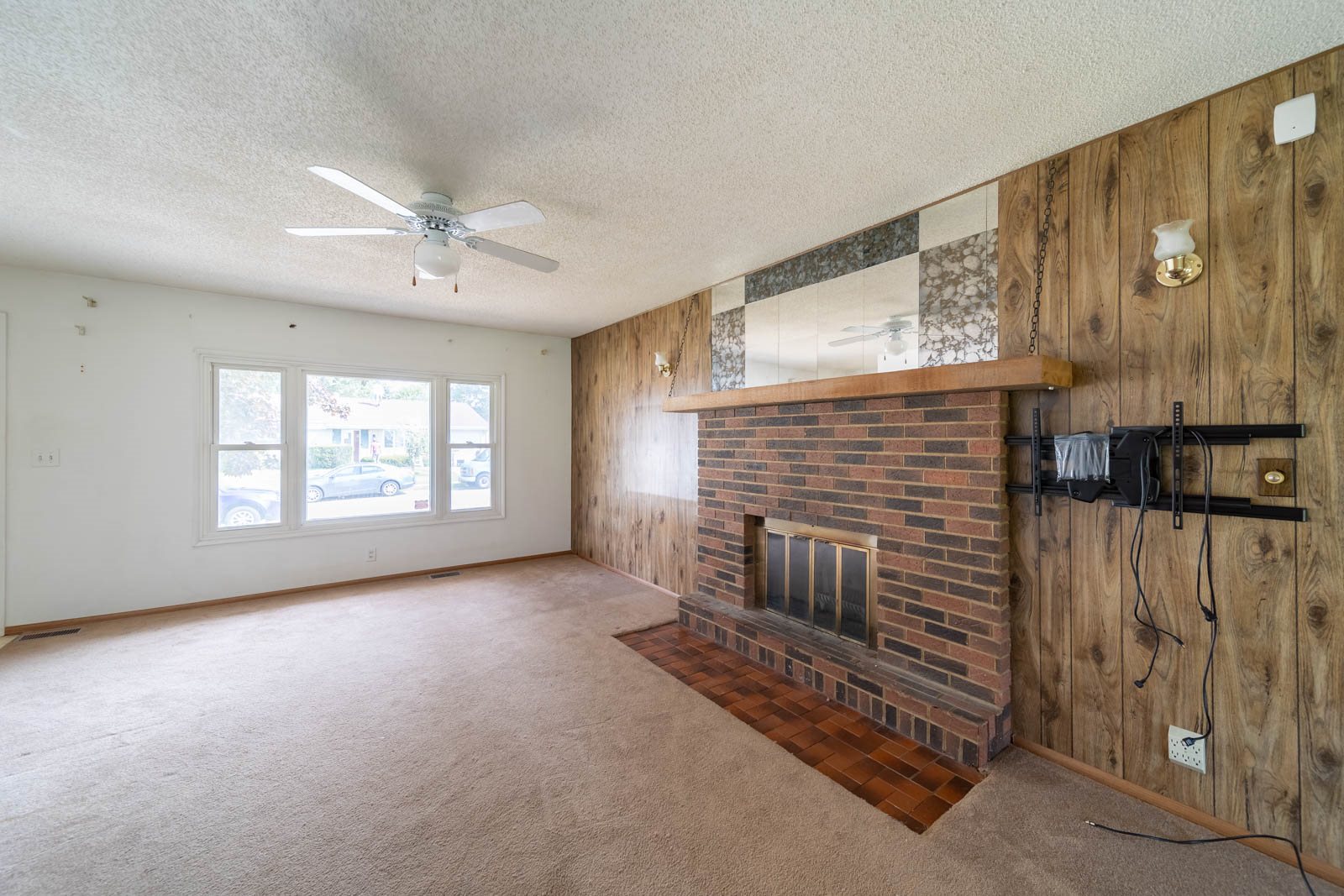 1816 Southeast MacGregor Road South Bend, IN 46614 - Photo 8 of 22 Gallery Image 8