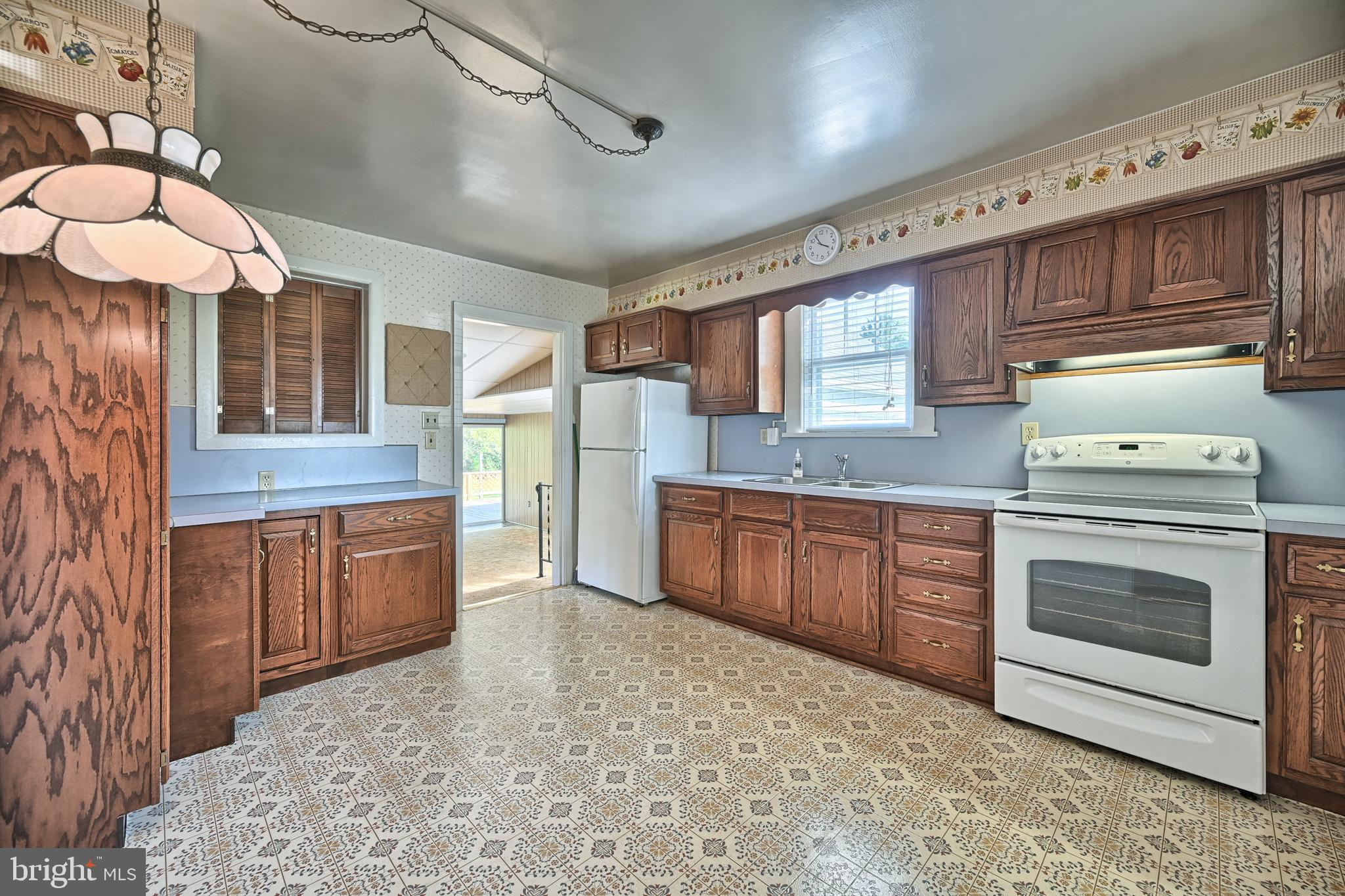 1831 Spring Road Carlisle, PA 17013 - Photo 14 of 29 Gallery Image 14