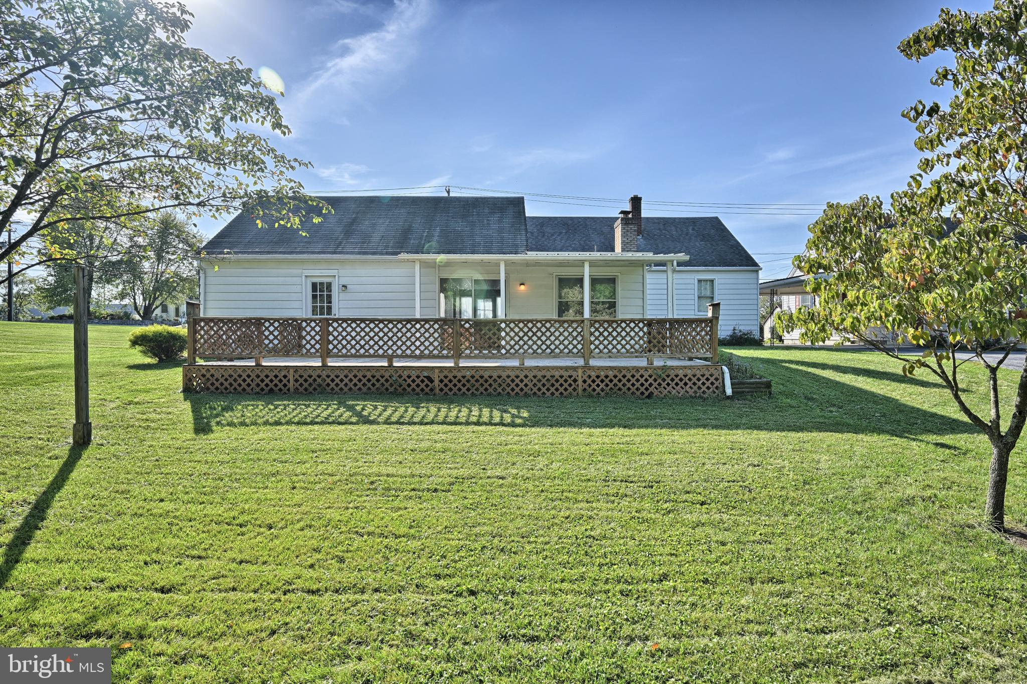 1831 Spring Road Carlisle, PA 17013 - Photo 4 of 29 Gallery Image 4