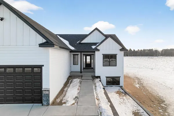 $749,900 | 13437 295th Avenue Northwest, Princeton, MN 55371