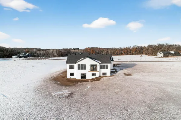 $749,900 | 13437 295th Avenue Northwest, Princeton, MN 55371