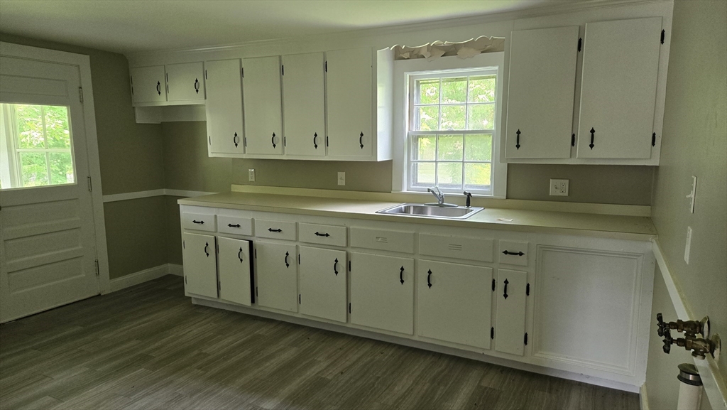 9 Benson Road Stoughton, MA 02072 - Photo 3 of 8 Gallery Image 3