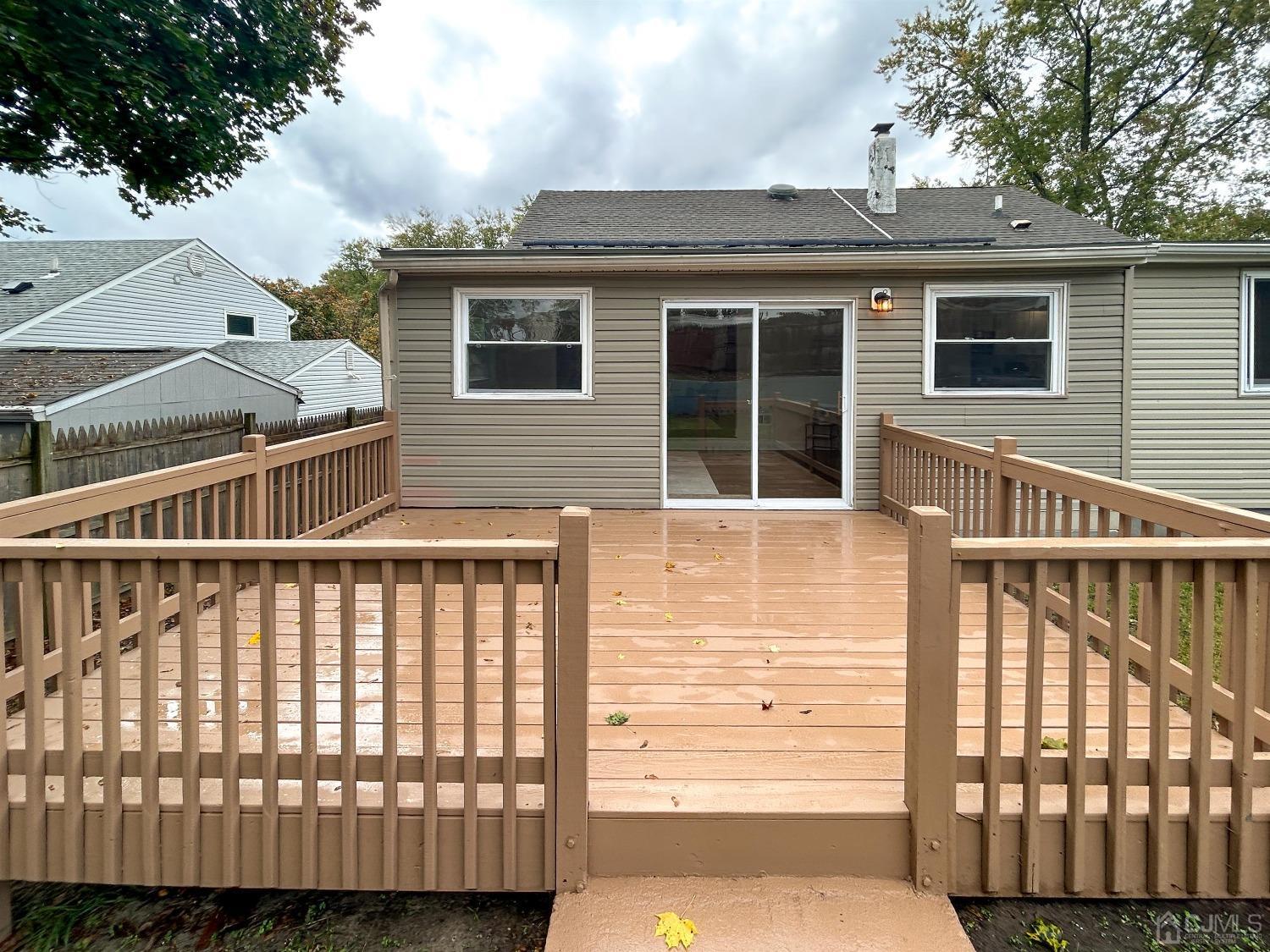 5 Andover Road Old Bridge, NJ 08857 - Photo 3 of 24 Gallery Image 3