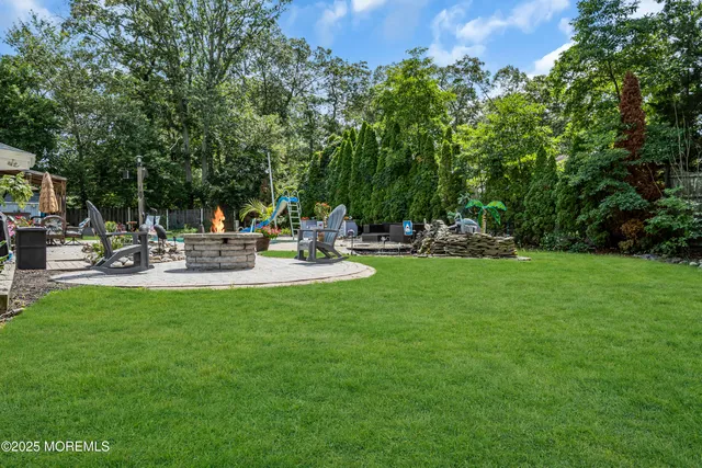 a outdoor view with a sitting space