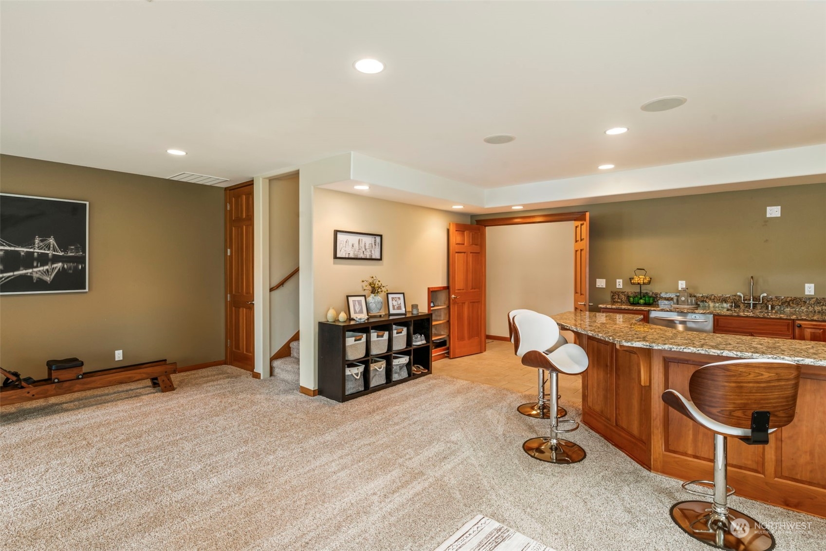 1208 Summit Lake Shore Road Northwest Olympia, WA 98502 - Photo 31 of 40 Gallery Image 31