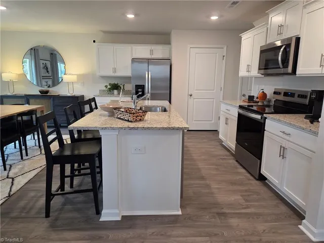 $2,350 | 6592 Capstone Court, Rural Hall, NC 27045