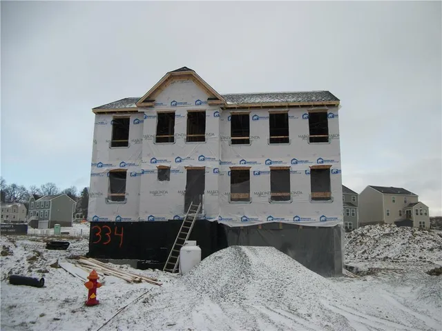 $395,990 | 501 Gardenia Drive, Belle Vernon, PA 15012