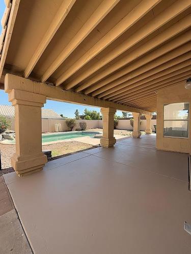 1417 West Wagoner Road Phoenix, AZ 85023 - Photo 2 of 3