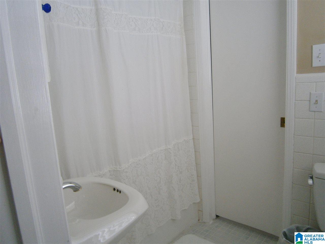 3309 Circle Hill Road Birmingham, AL 35243 - Photo 28 of 35