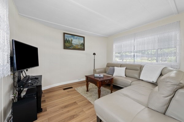 9 Humes Street Webster, MA 01570 - Photo 6 of 30