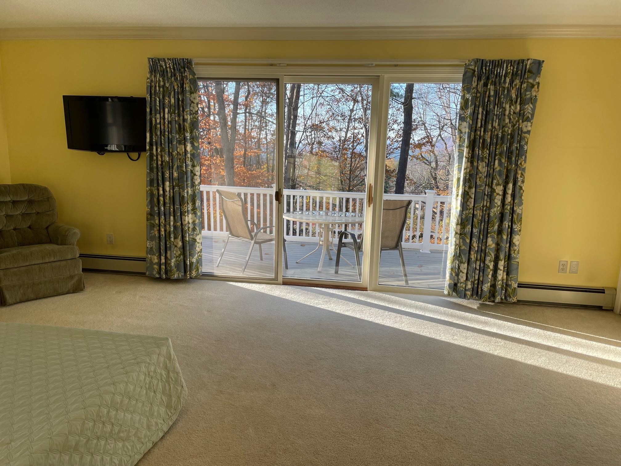 1 Schoolhouse Road Tuftonboro, NH 03816 - Photo 17 of 25 Gallery Image 17