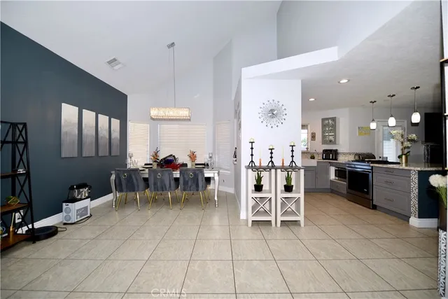 $550,000 | 18465 Tarpon Lane, Victorville, CA 92395