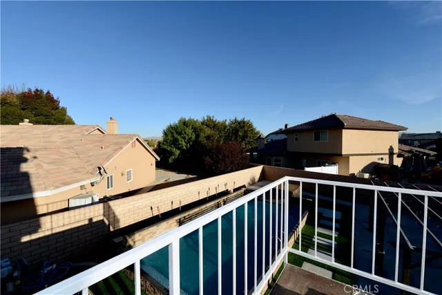 $550,000 | 18465 Tarpon Lane, Victorville, CA 92395