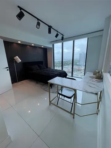 $4,900 | 1881 79th Street Causeway, Unit 1504, North Bay Village, FL 33141