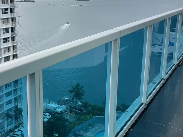 $4,900 | 1881 79th Street Causeway, Unit 1504, North Bay Village, FL 33141