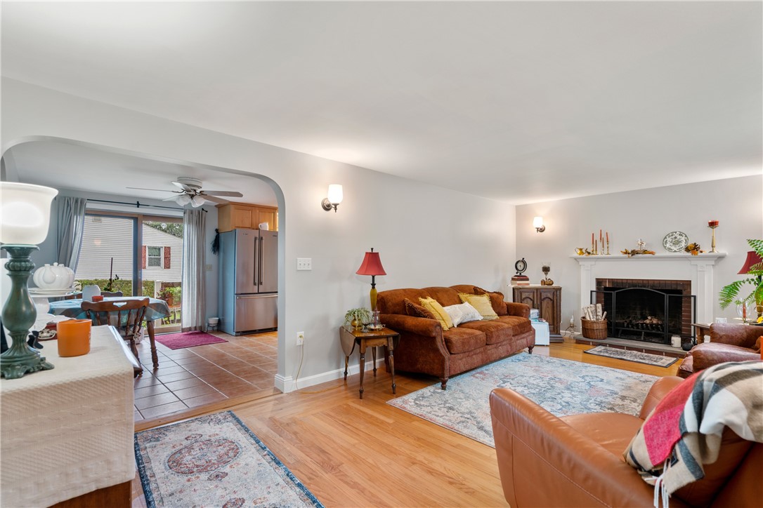 3 Delway Road East Providence, RI 02914 - Photo 8 of 34 Gallery Image 8