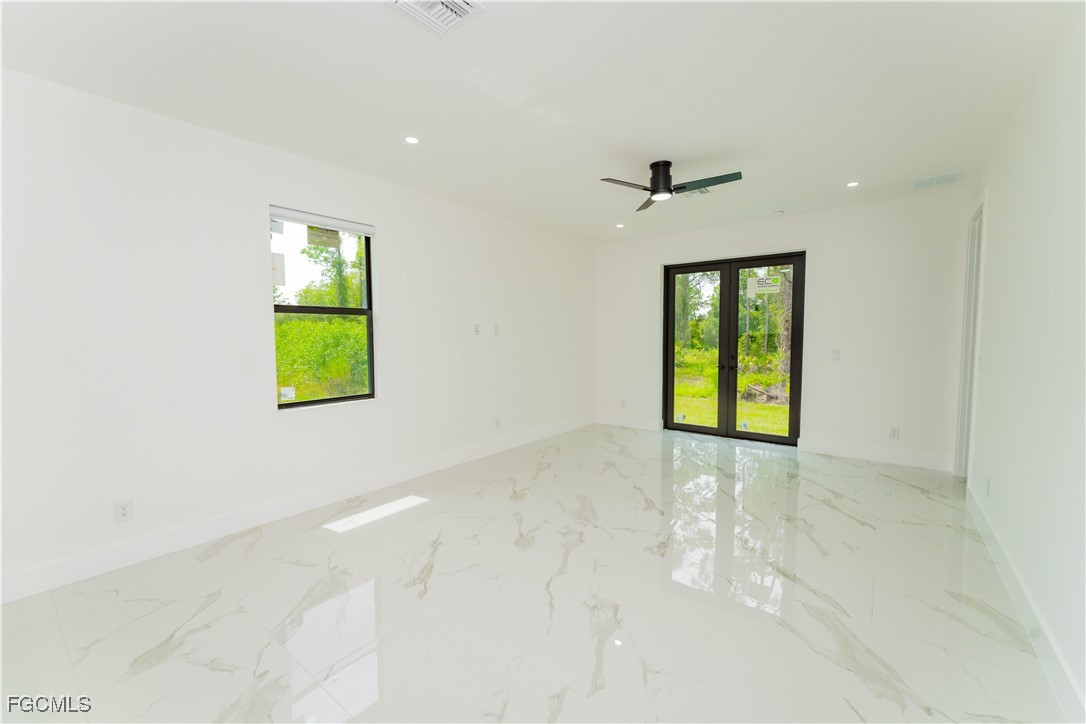 344 Nathan Avenue Lehigh Acres, FL 33974 - Photo 11 of 32