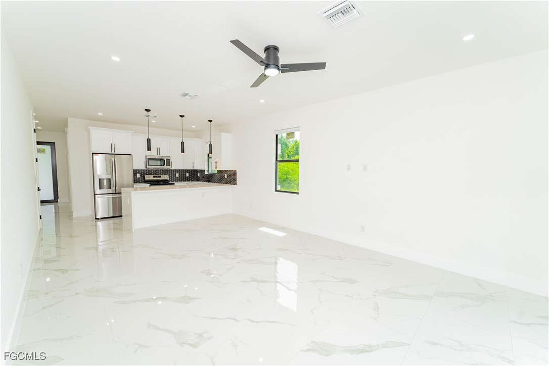 344 Nathan Avenue Lehigh Acres, FL 33974 - Photo 12 of 32