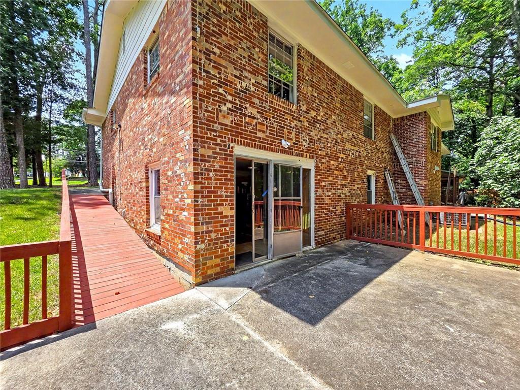621 Rays Road Stone Mountain, GA 30083 - Photo 32 of 34
