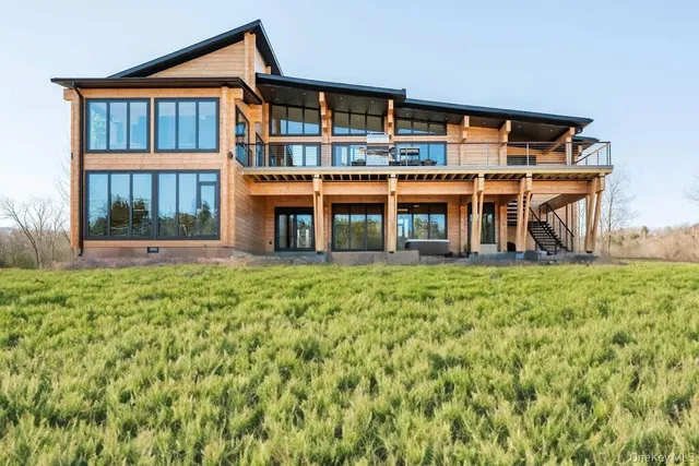 $2,750,000 | 208 Mill Street, Windham, NY 12496