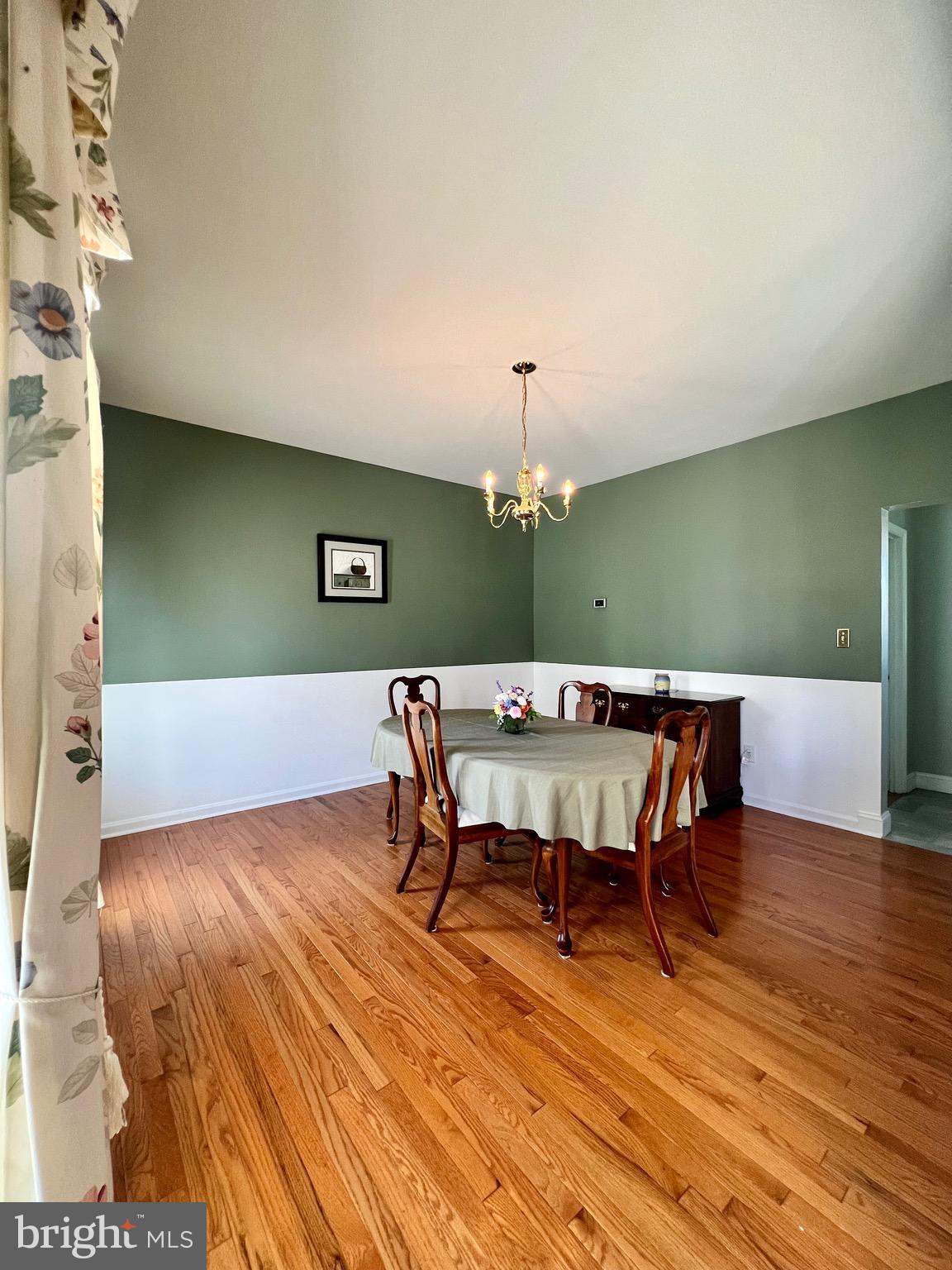 8 Whirlaway Drive Bear, DE 19701 - Photo 19 of 77 Dining Room