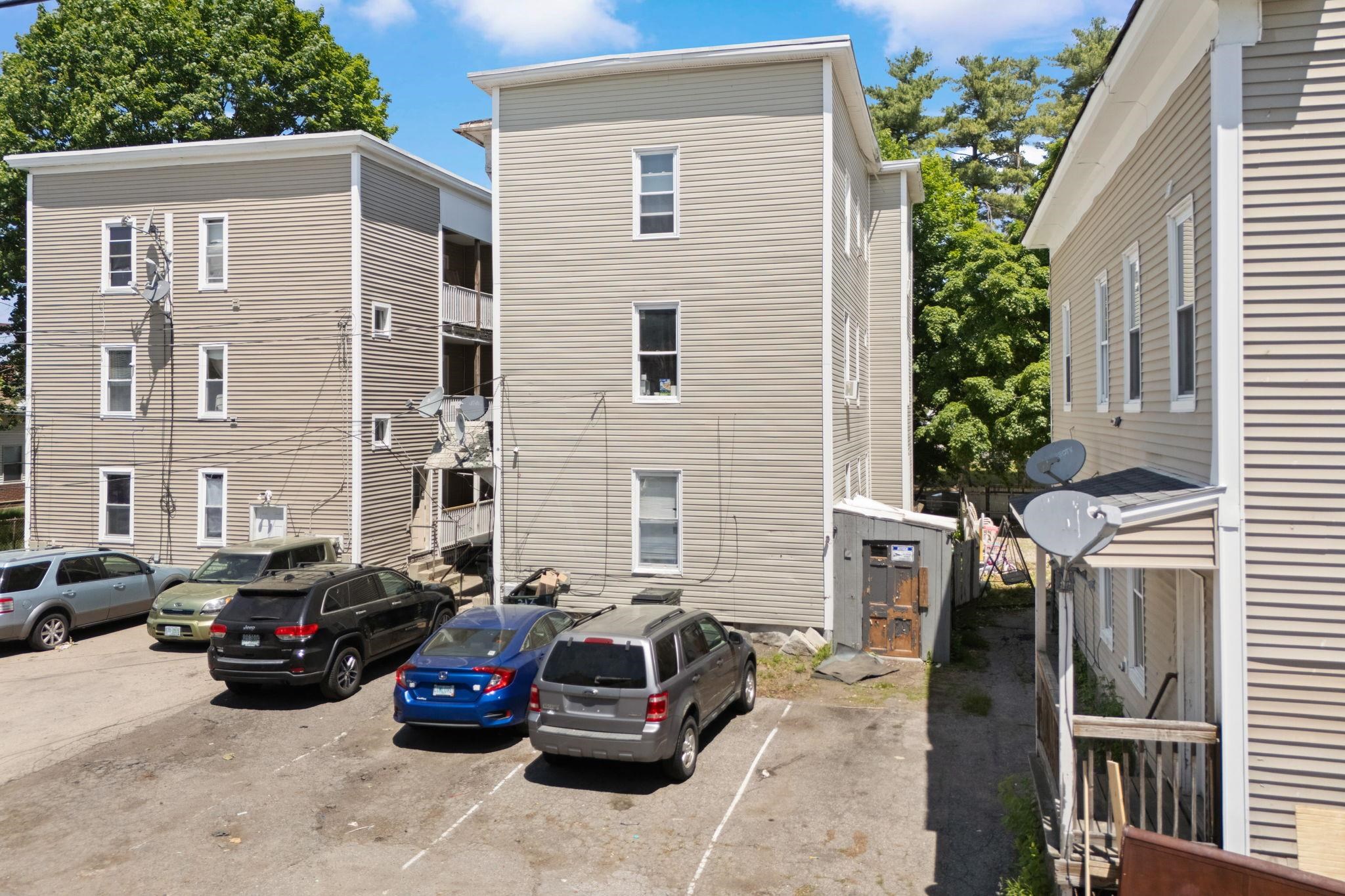 217 Spruce Street Manchester, NH 03103 - Photo 5 of 38