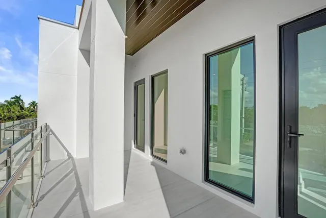 $2,899,000 | 4524 Sea Grape Drive, Unit 2, Lauderdale-by-the-Sea, FL 33308