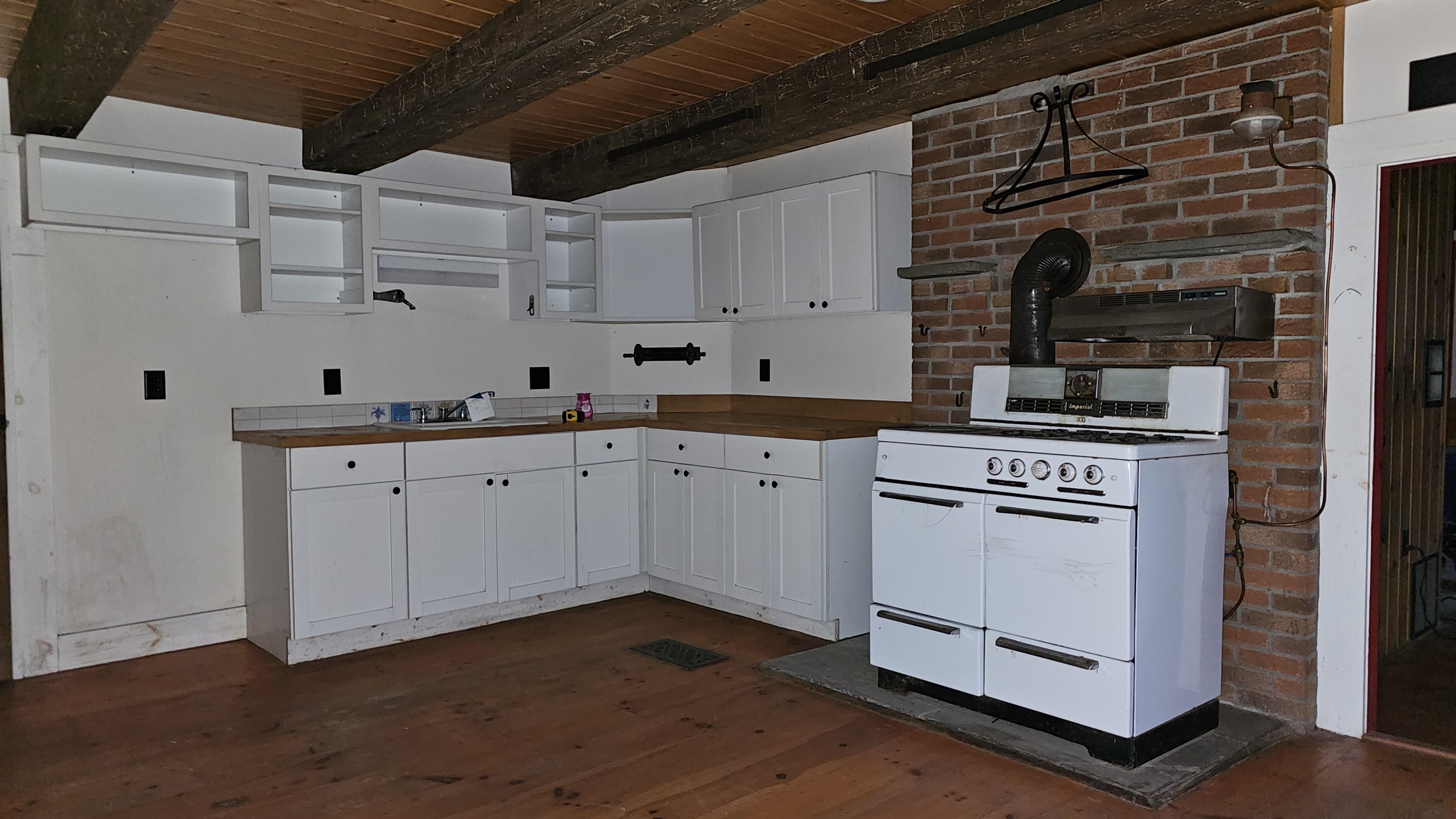 114 Quarry Hill Road Glover, VT 05839 - Photo 21 of 50