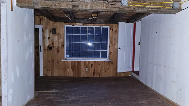 $399,900 | 114 Quarry Hill Road, Glover, VT 05839