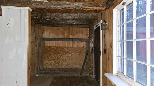 $399,900 | 114 Quarry Hill Road, Glover, VT 05839