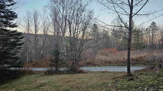 $399,900 | 114 Quarry Hill Road, Glover, VT 05839