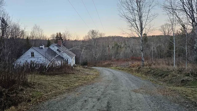$399,900 | 114 Quarry Hill Road, Glover, VT 05839
