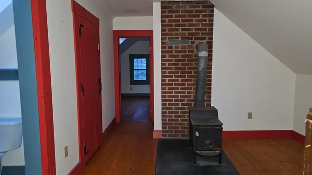 $399,900 | 114 Quarry Hill Road, Glover, VT 05839