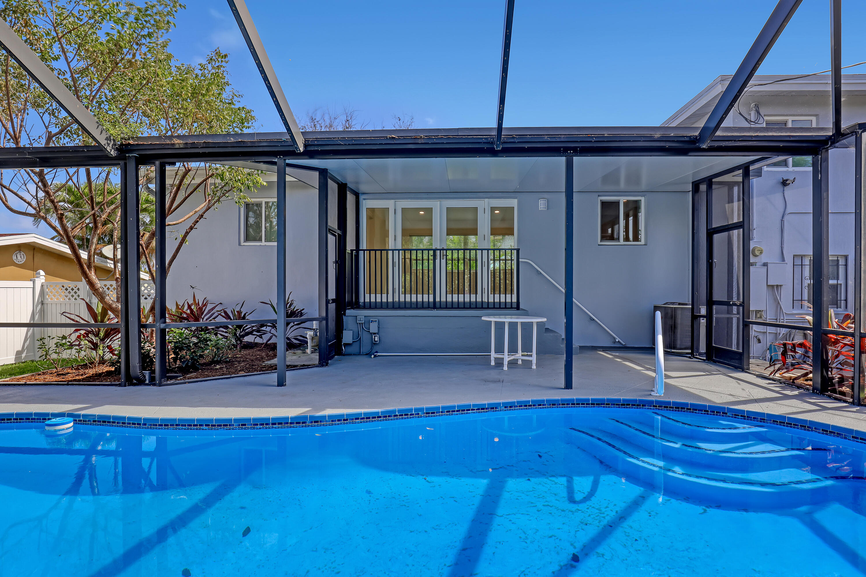 1505 High Ridge Road Lake Worth, FL 33461 - Photo 20 of 46 1505 High Ridge (27)