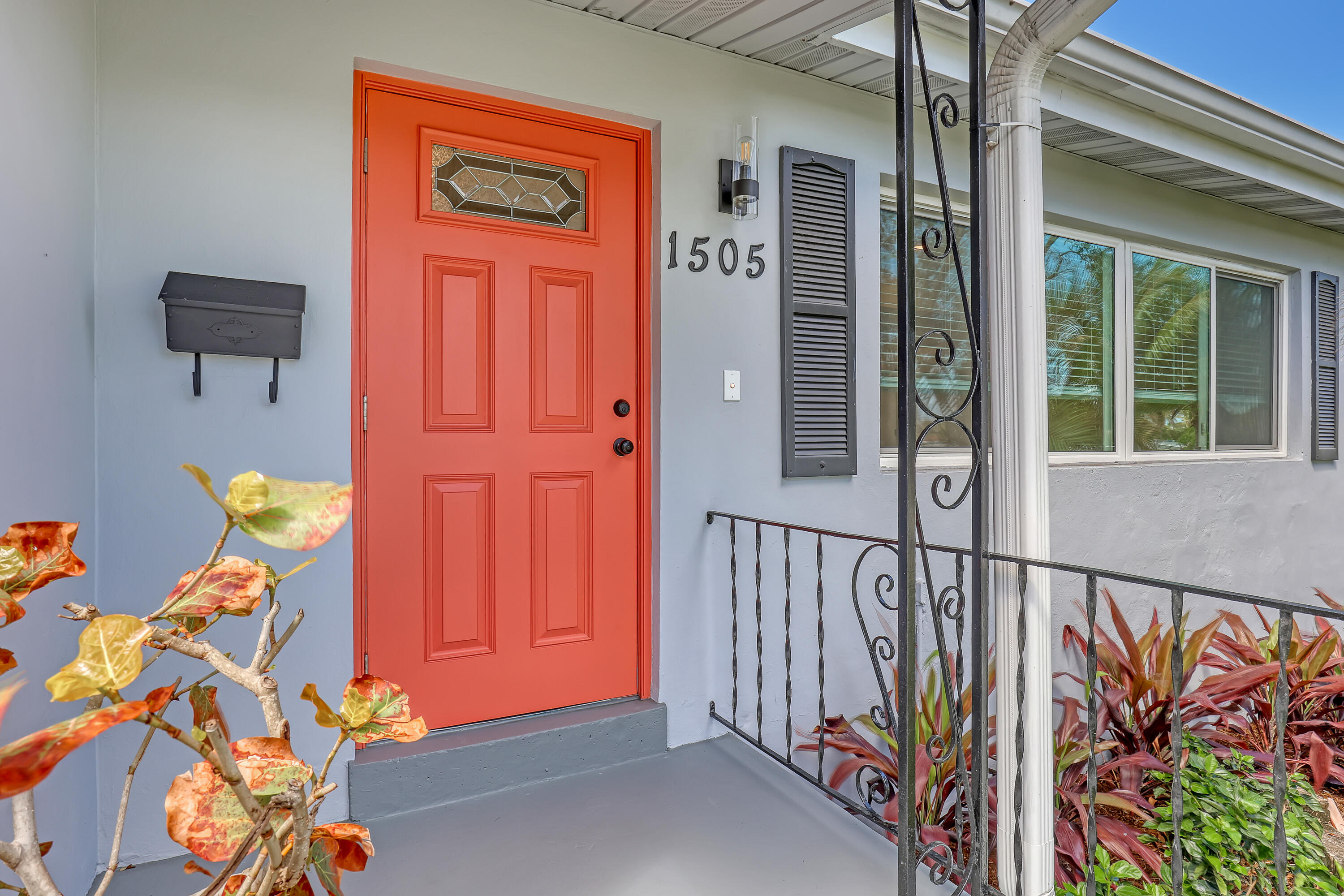 1505 High Ridge Road Lake Worth, FL 33461 - Photo 5 of 46 1505 High Ridge (5)