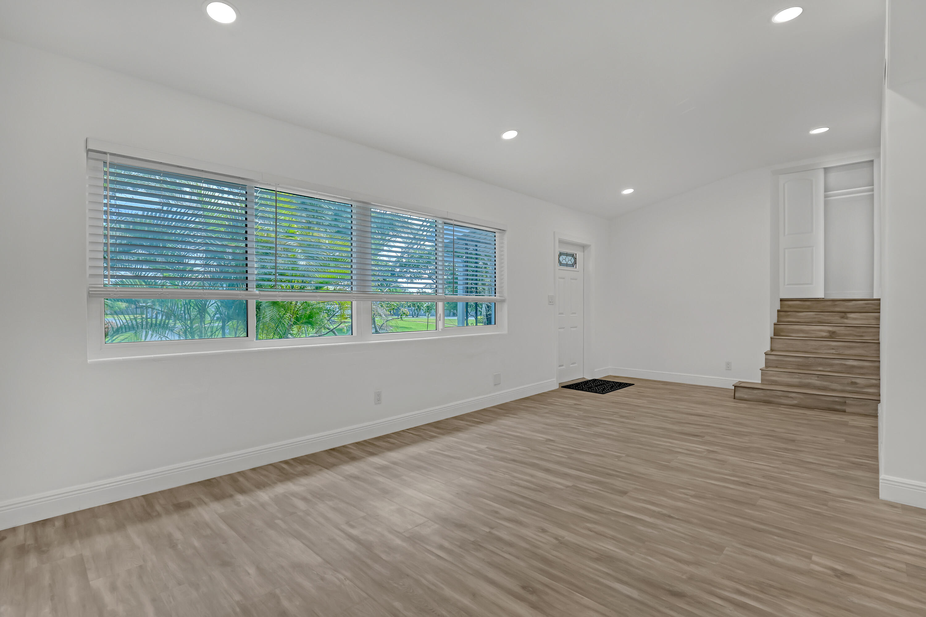 1505 High Ridge Road Lake Worth, FL 33461 - Photo 9 of 46 1505 High Ridge (8)