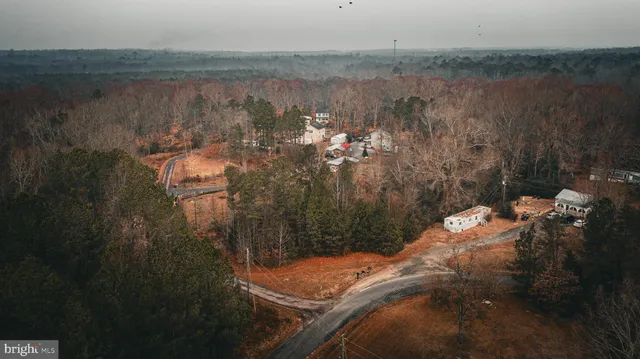 a view of a bathroom