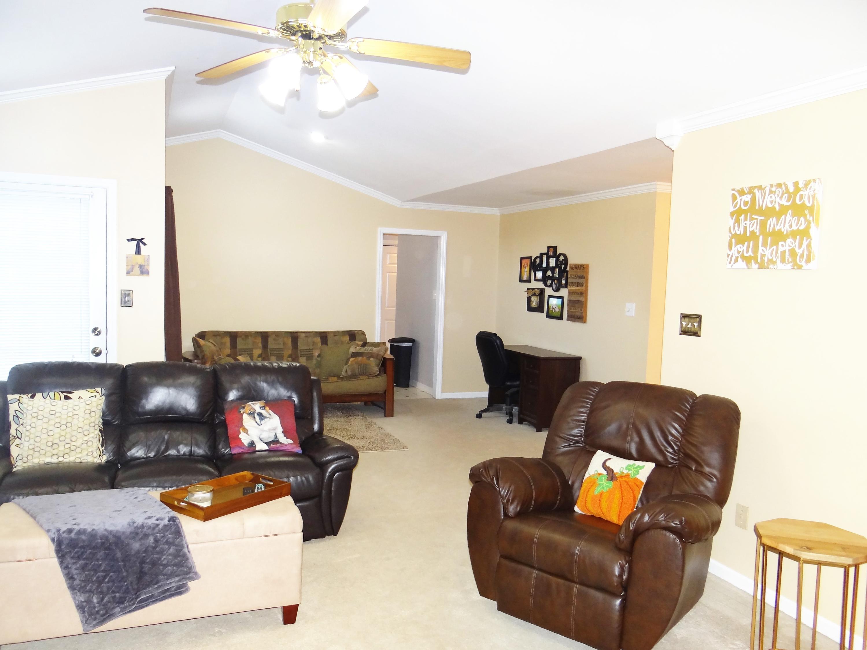 7218 Emerald Heath Road Powell, TN 37849 - Photo 12 of 31 DSC00590