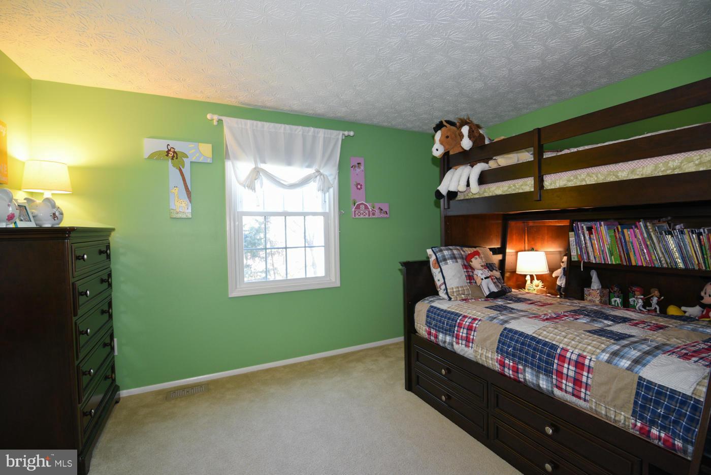 12410 Rock Ridge Road Herndon, VA 20170 - Photo 17 of 30 Second bedroom