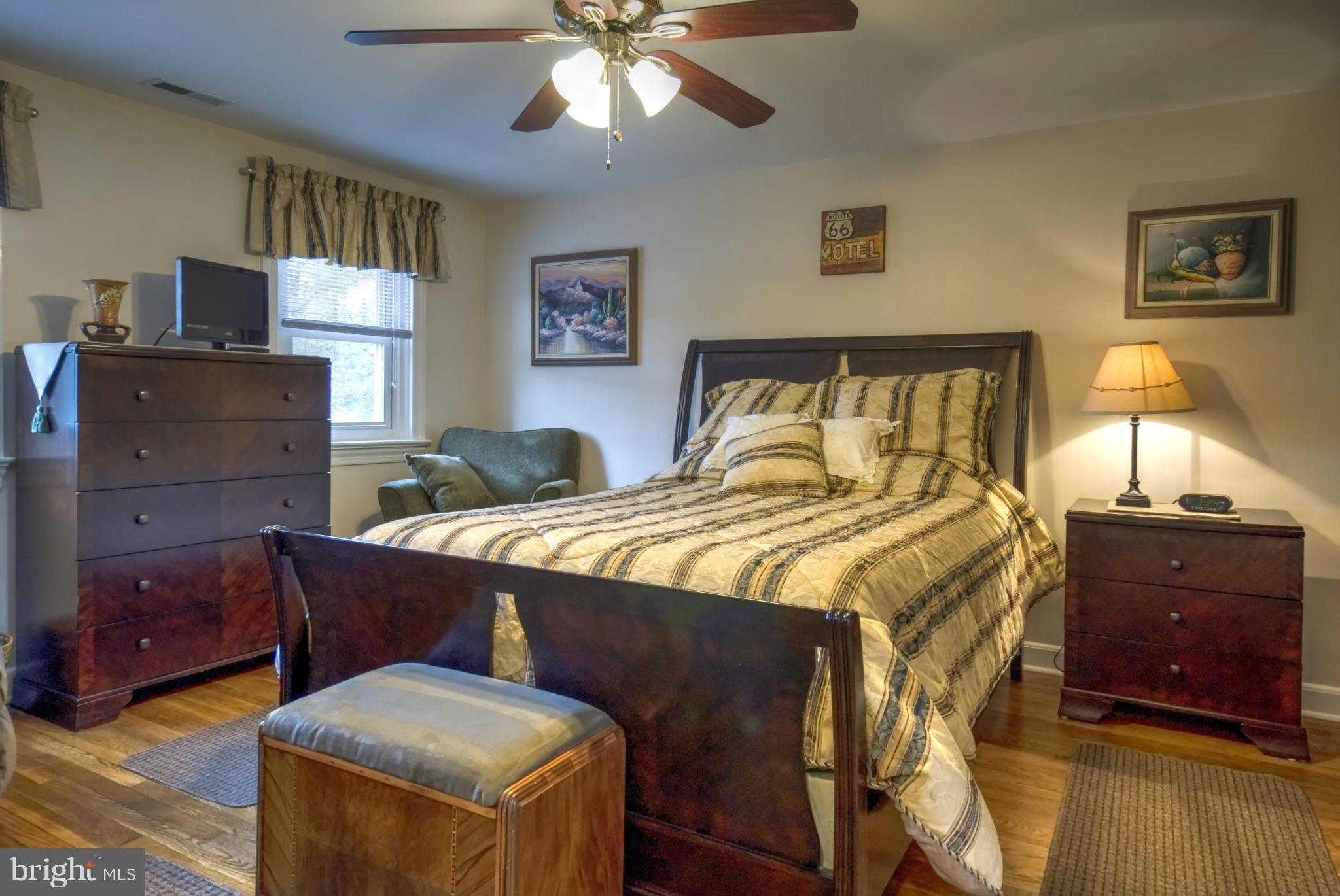 17530 Frederick Road Mount Airy, MD 21771 - Photo 22 of 30 Bedroom