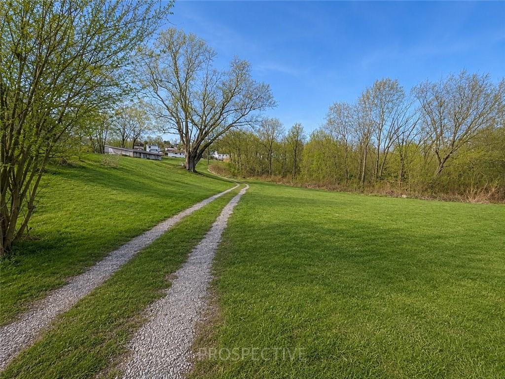 23 Hogsett Lane Uniontown, PA 15401 - Photo 4 of 8
