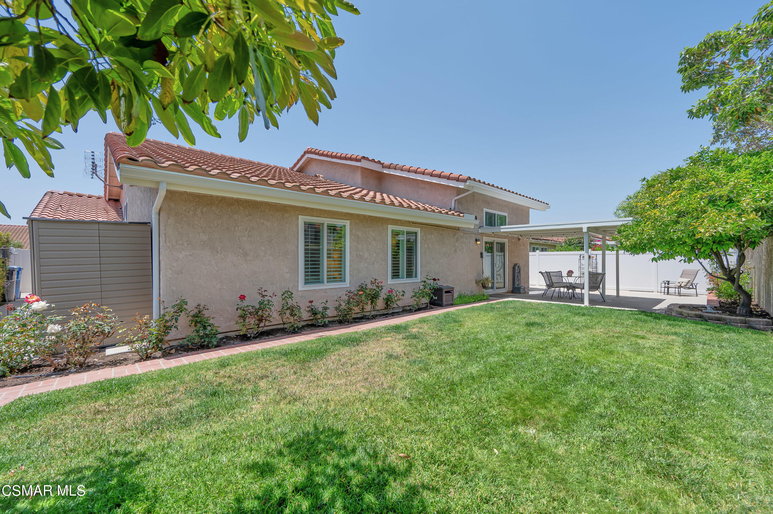 4798 Talmadge Road Moorpark, CA 93021 - Photo 61 of 65 a front view of house with yard and green space