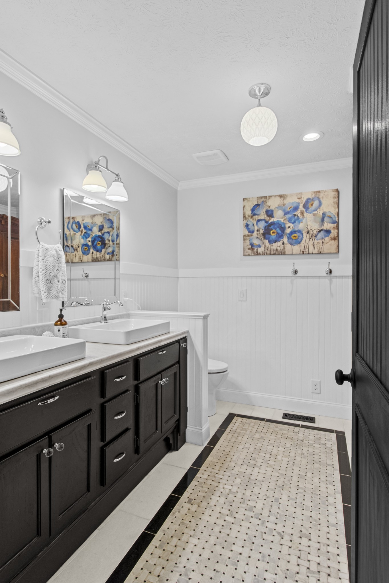 884 Tidwell Road Burns, TN 37029 - Photo 22 of 28 a bathroom with a sink and a mirror