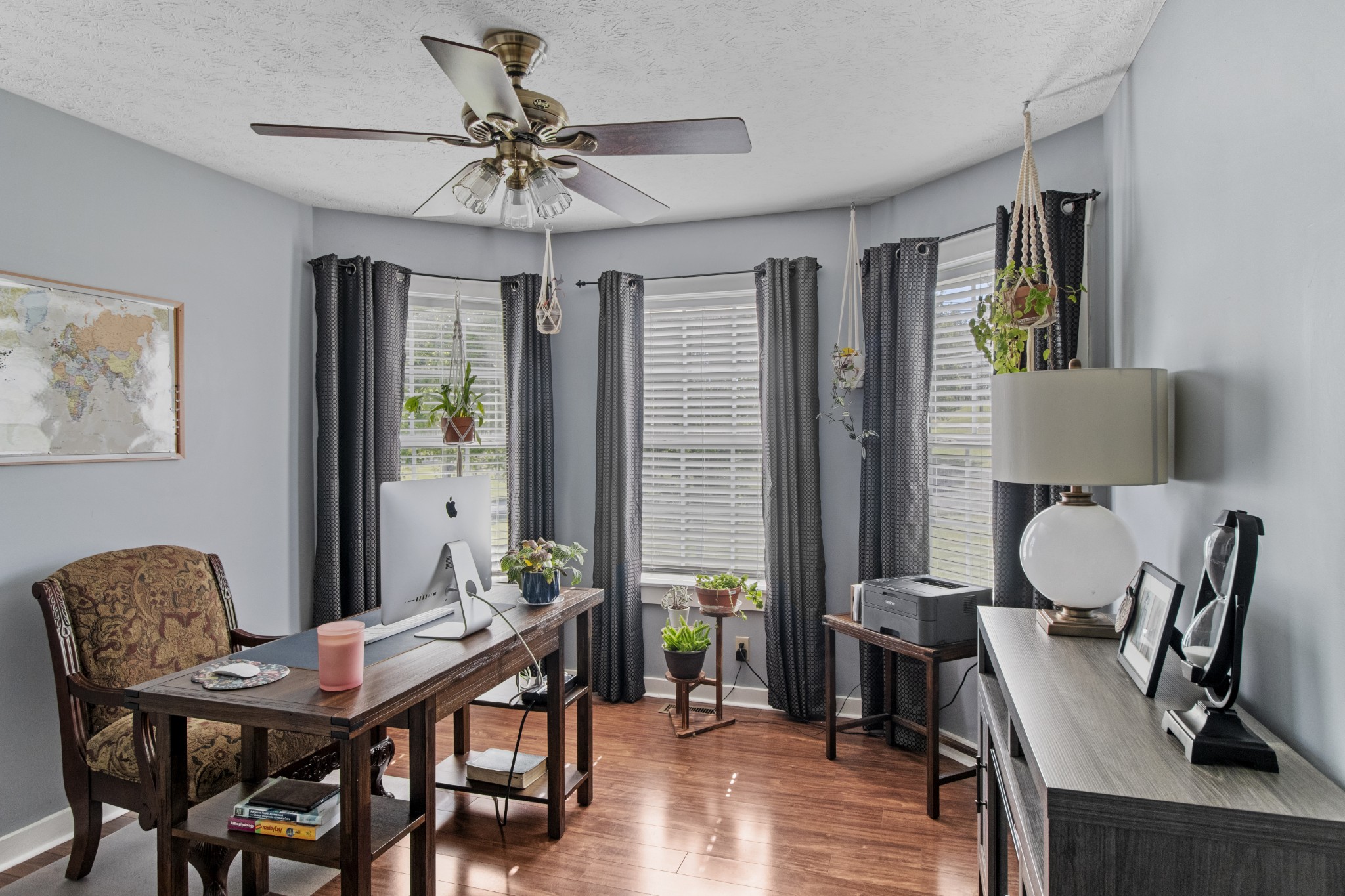 884 Tidwell Road Burns, TN 37029 - Photo 24 of 28 a view of a livingroom with furniture and window