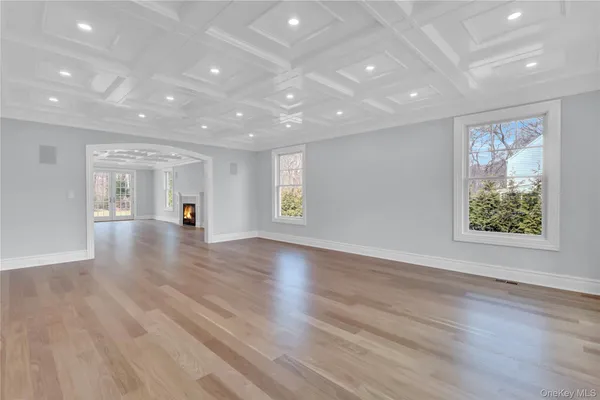 $4,995,000 | 541 Split Rock Road, Syosset, NY 11791