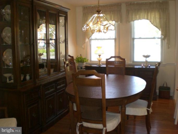 1602 Hardwick Road Towson, MD 21286 - Photo 4 of 19 Dining Room